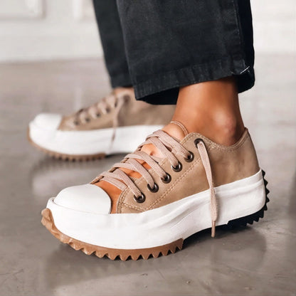 Eileen - Orthopädische Schuhe mit Plateau - Livezo