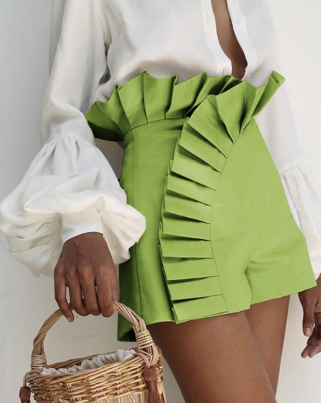 Elegant Ruffle Shorts - Verspielt. Feminin. Schick. - Livezo