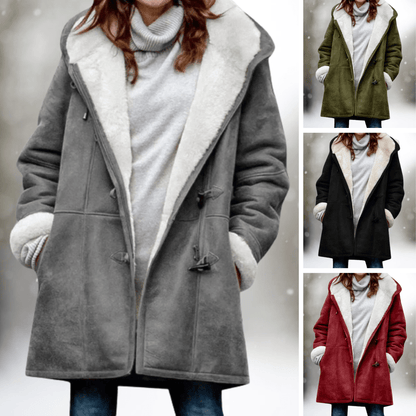 Elke - Hochwertige Fleecejacke aus Wildleder mit halblanger Kapuze - Livezo