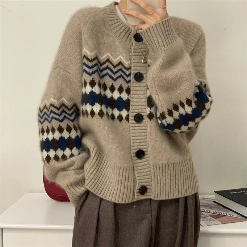 Elvira - Warmer einreihiger Strickpullover für den Herbst - Livezo