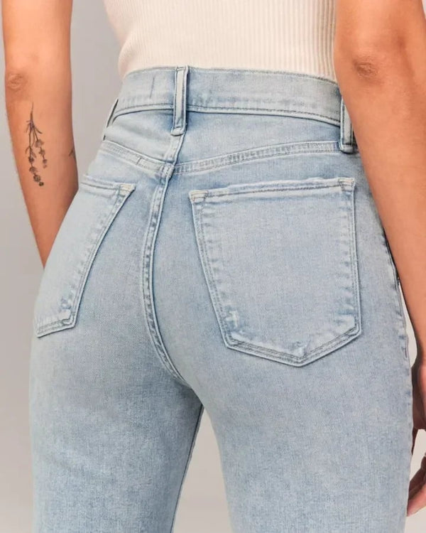 Ultrahohe Stretch-Schlagjeans mit hoher Tailleww