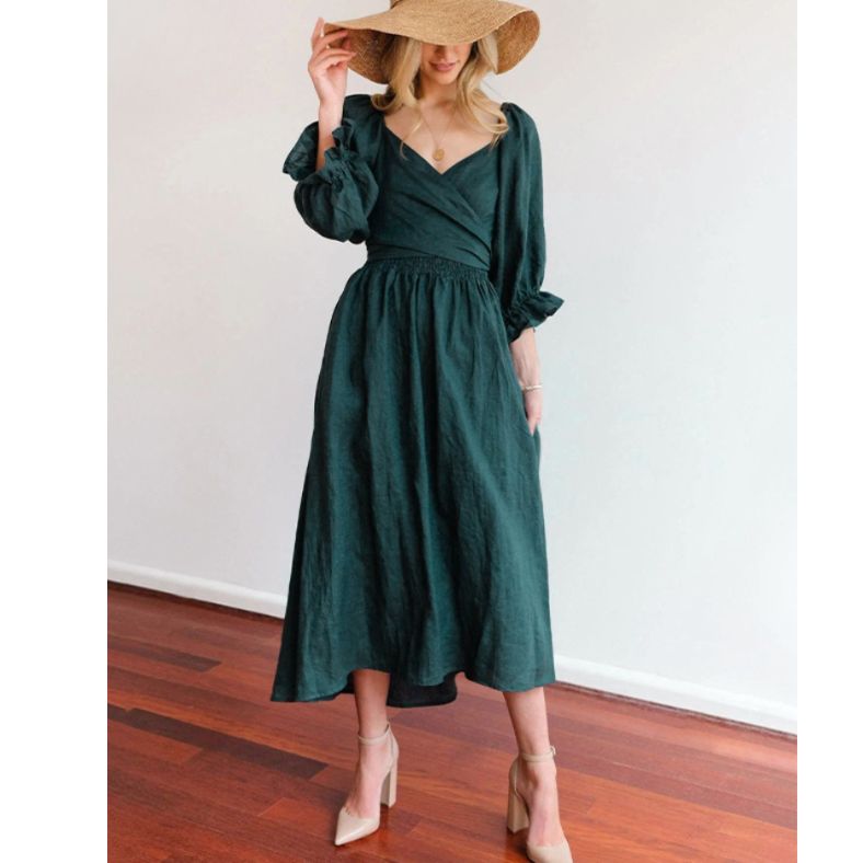 Französisches Kleid mit Rüschärmeln - Livezo