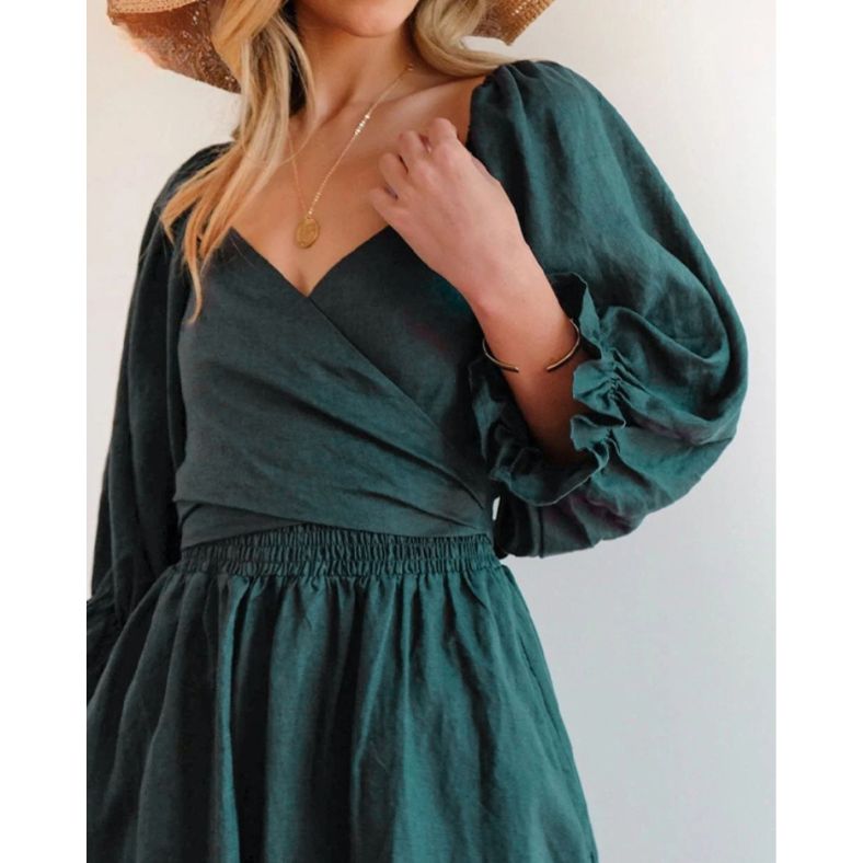 Französisches Kleid mit Rüschärmeln - Livezo