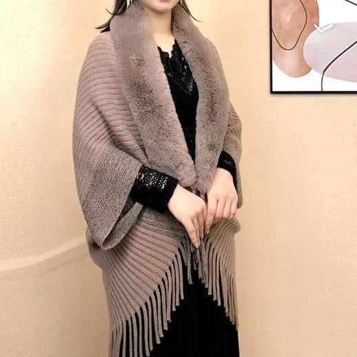 Fur Collar Shawl - Gemütliche Wärme, eleganter Stil - Livezo