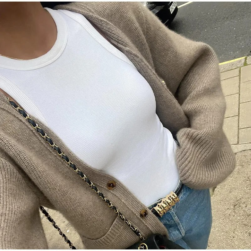 Gemütliche klassische Strickjacke für Damen - Livezo
