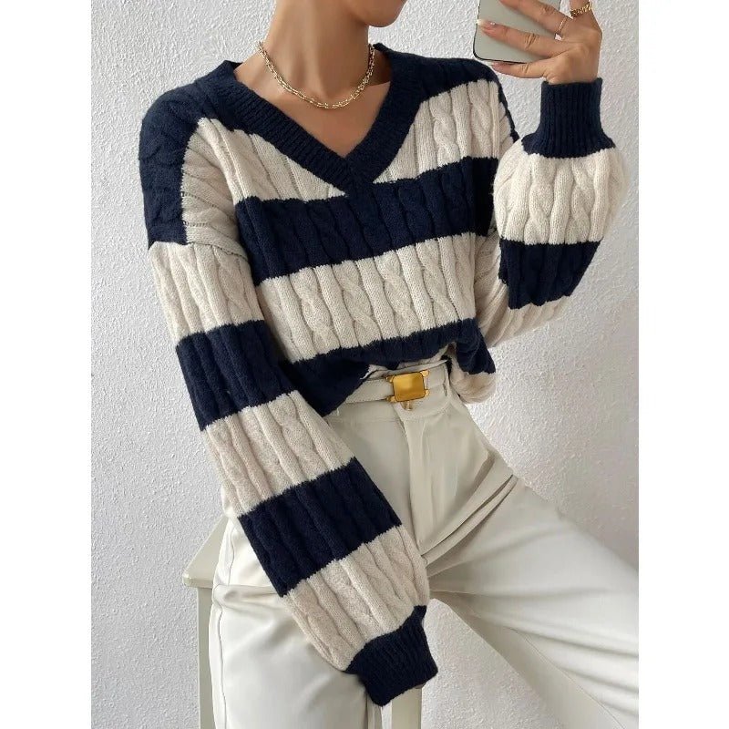 Gemütlicher lockerer Strickpullover mit V - Ausschnitt im Vintage - Stil - Livezo