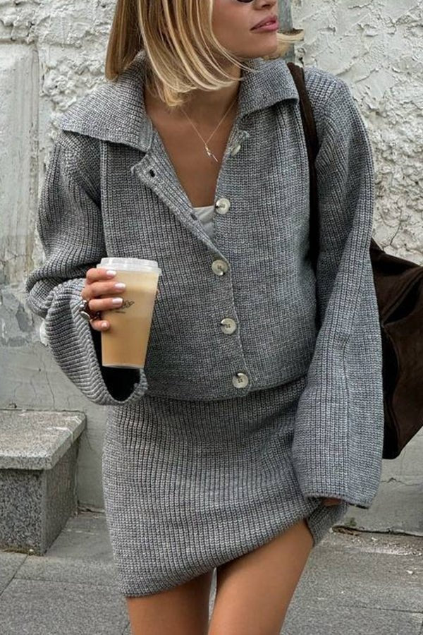 Gemütliches Strickcardigan - und lässiges Minirock - Set - Livezo