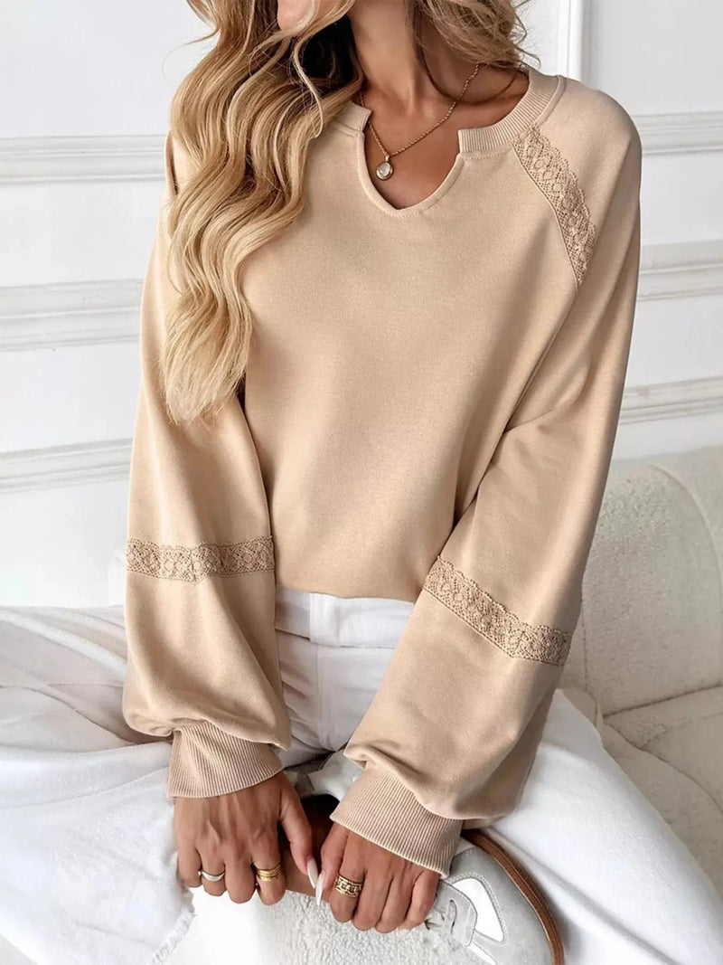 Gemütliches Sweatshirt mit Spitzenbesatz für lässig - schicke Looks - Livezo