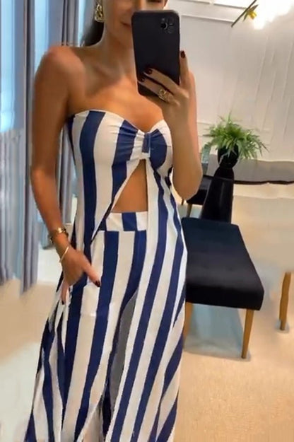 Gestreiftes Off - Shoulder - Oberteil und lockeres, gerade geschnittenes Hosen - Set mit Taschen - Livezo