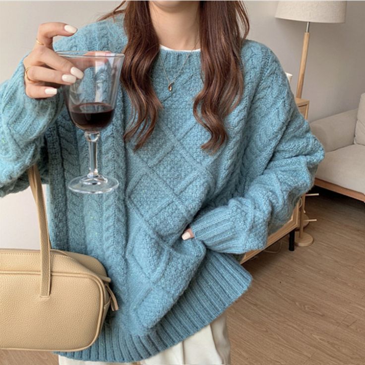 Irmgard | Strickpullover mit Rundhalsausschnitt - Livezo