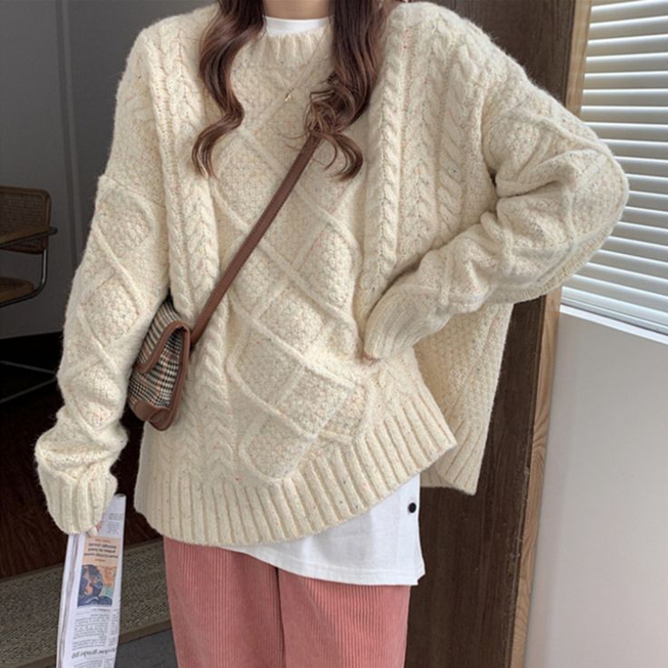 Irmgard | Strickpullover mit Rundhalsausschnitt - Livezo