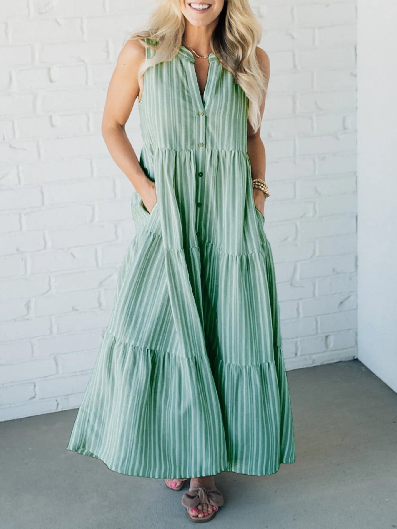 Jessa - Knopf - Front Stufenkleid - Livezo
