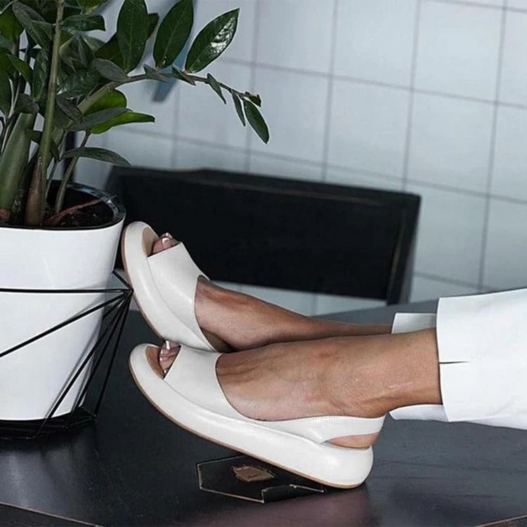 Elegante Sommer-Slip-On-Sandalen