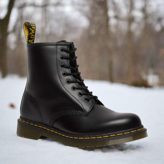 Klassische elegante Schnürstiefel aus Leder - Livezo