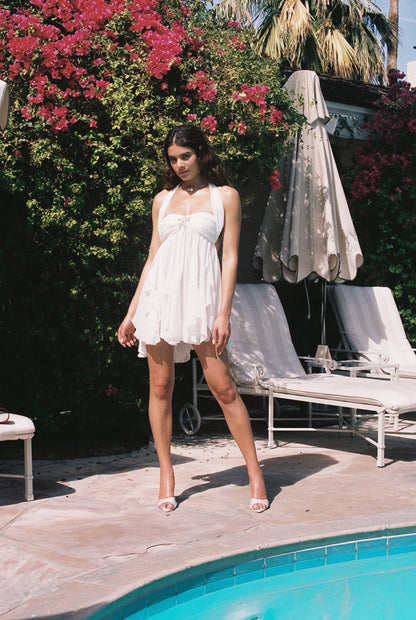 Kleid mit Blumenmuster und Neckholder - Ausschnitt - Livezo