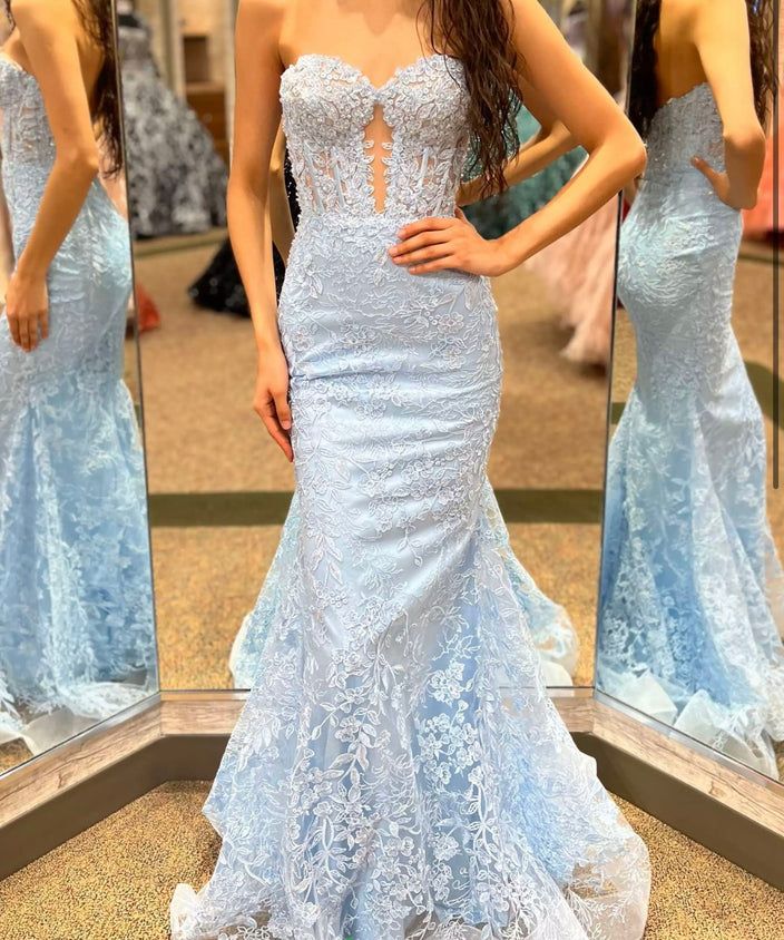 Lace Evening Dress - Eleganz in jeder Naht - Livezo