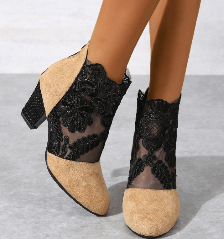 Lace High Heels - Anmutig, stilvoll & zeitlos - Livezo