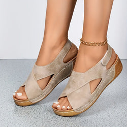 Leichte Keilabsatz - Sandalen für Damen - Livezo