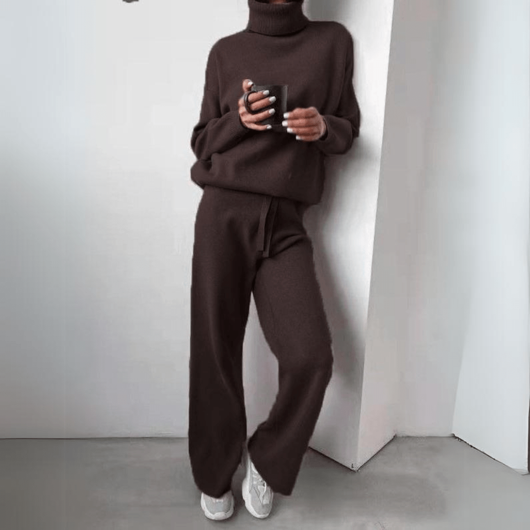 Lia Easy Chic Set - komfortabler Rollkragenpullover und Hosenanzug - Livezo