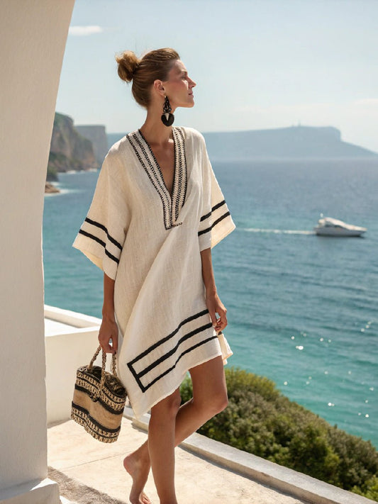 Locker geschnittenes Boho - Kleid mit V - Ausschnitt - Livezo