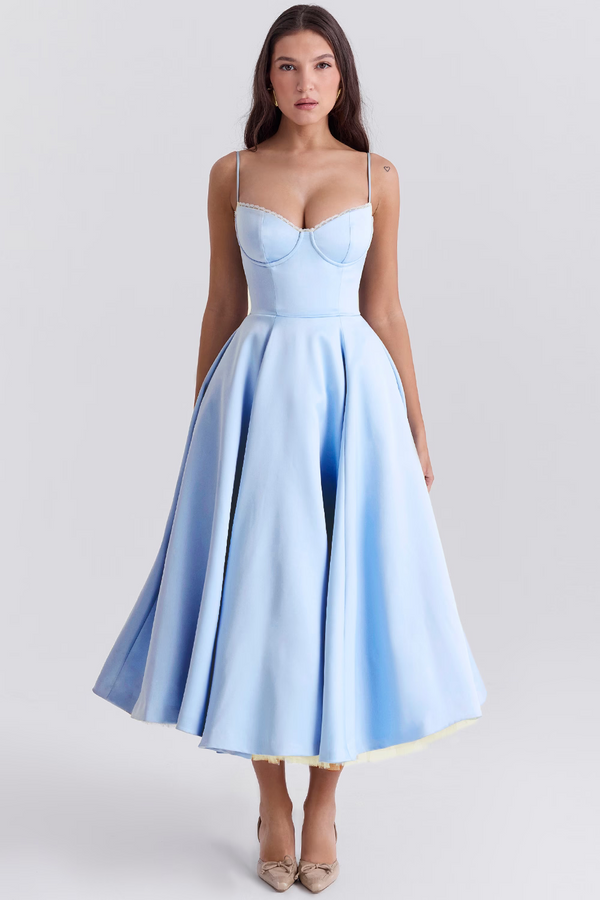 Evelina Midikleid