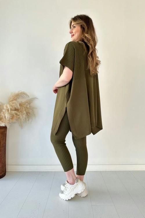 Lynara Set Zwei - teiliges Set aus dehnbarem Strick für Frauen (Oberteil + Hose) - Livezo