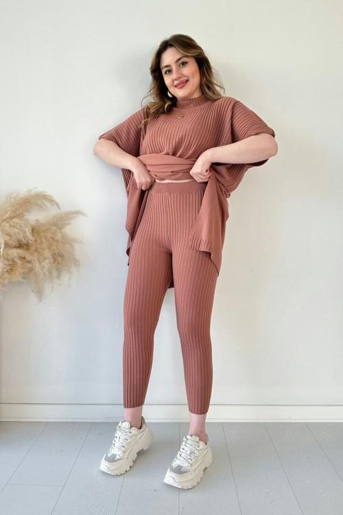 Lynara Set Zwei - teiliges Set aus dehnbarem Strick für Frauen (Oberteil + Hose) - Livezo
