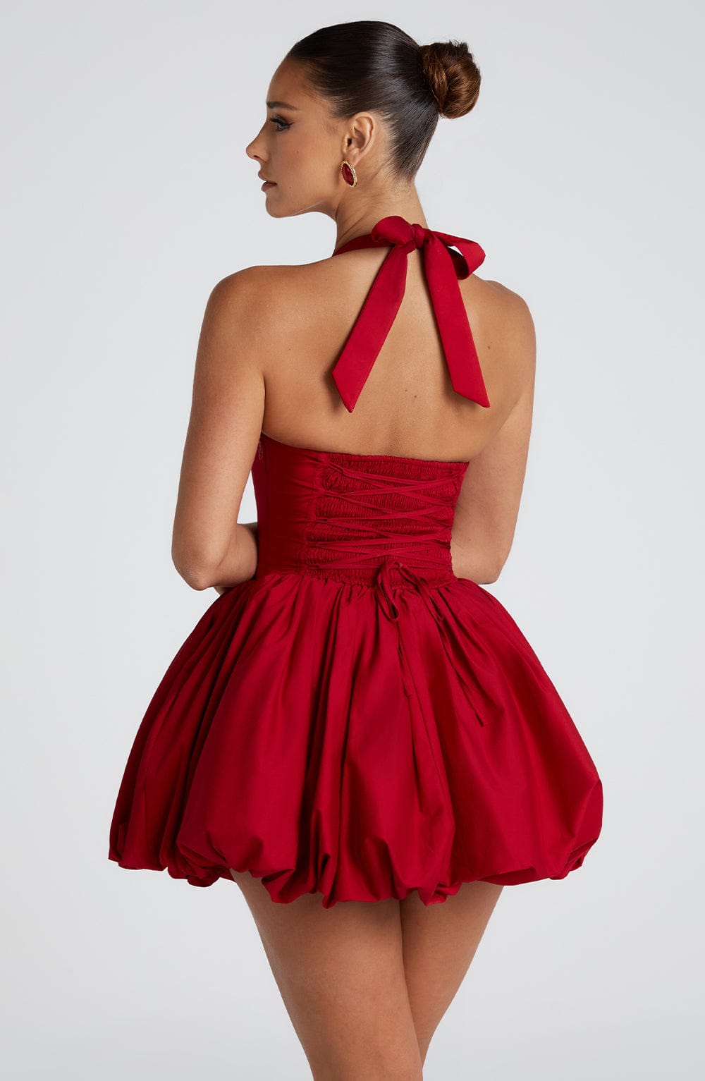 Maricia Mini Dress - Kühne Eleganz & Verspielter Charme - Livezo