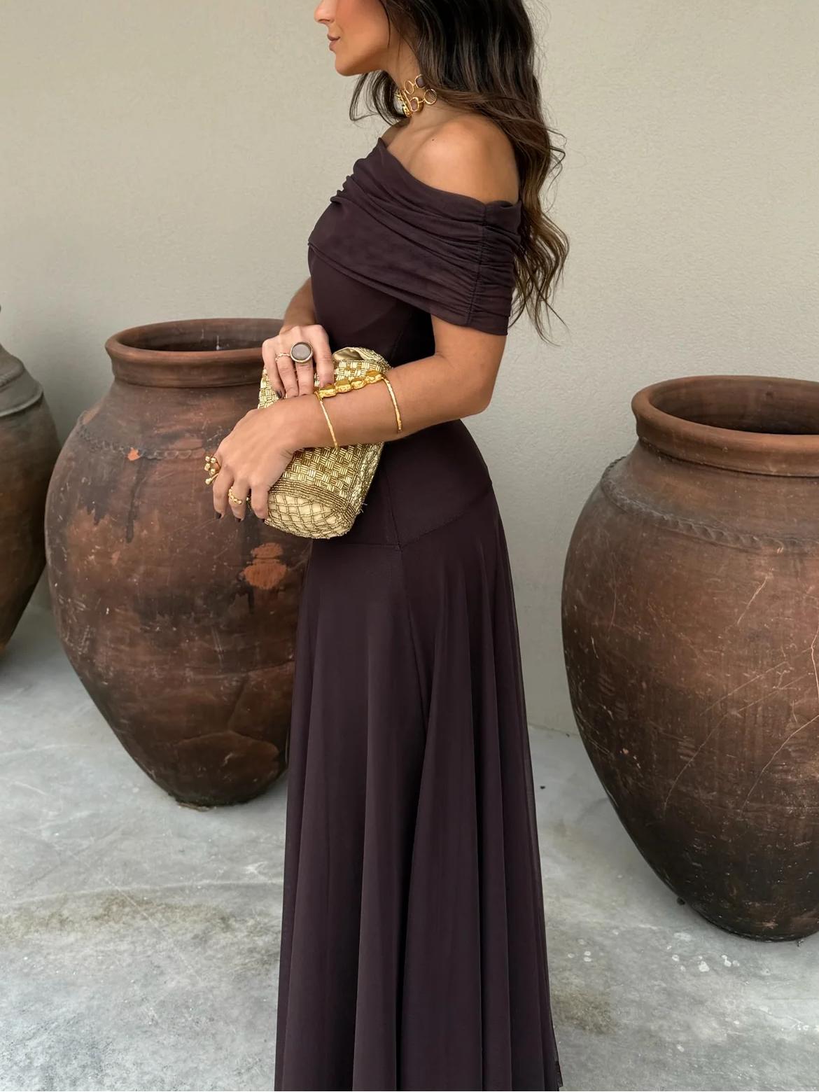 Maxikleid mit einem Schulterträger und Mesh - Einsatz - Livezo