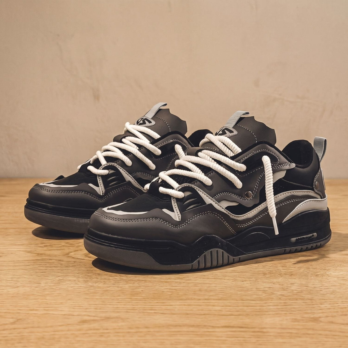 Men's Chunky Low Top Lace Up Sneakers White Gray - Harren Cole
