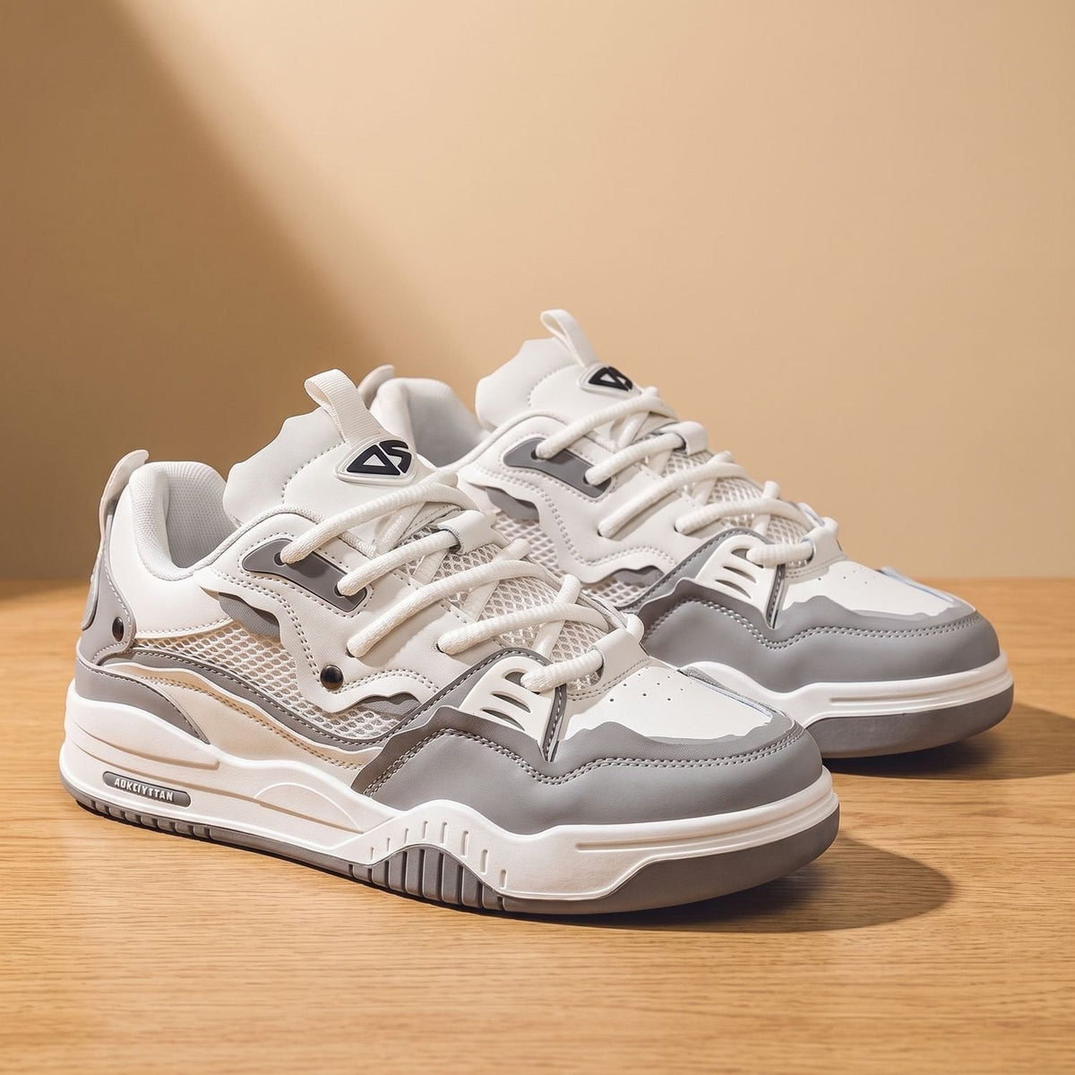 Men's Chunky Low Top Lace Up Sneakers White Gray - Harren Cole