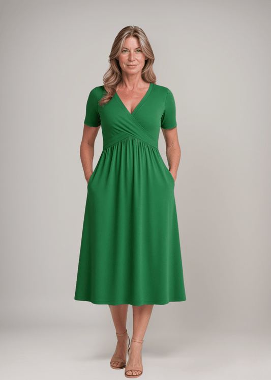Midikleid mit V - Ausschnitt und fließender Silhouette - Livezo