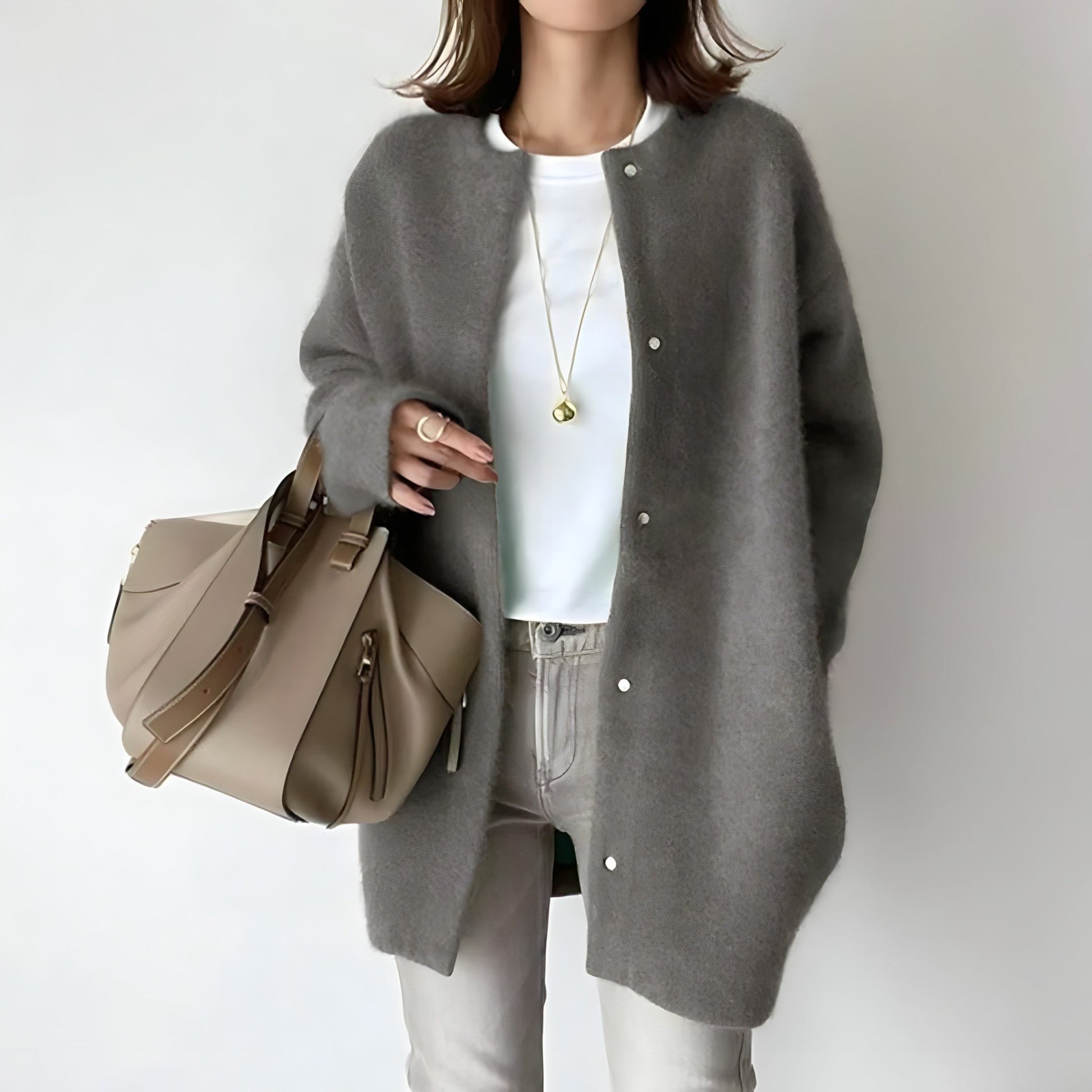 Mila - Strickjacke mit Knopfleiste - Livezo