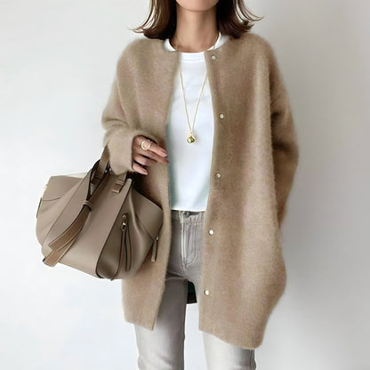 Mila - Strickjacke mit Knopfleiste - Livezo