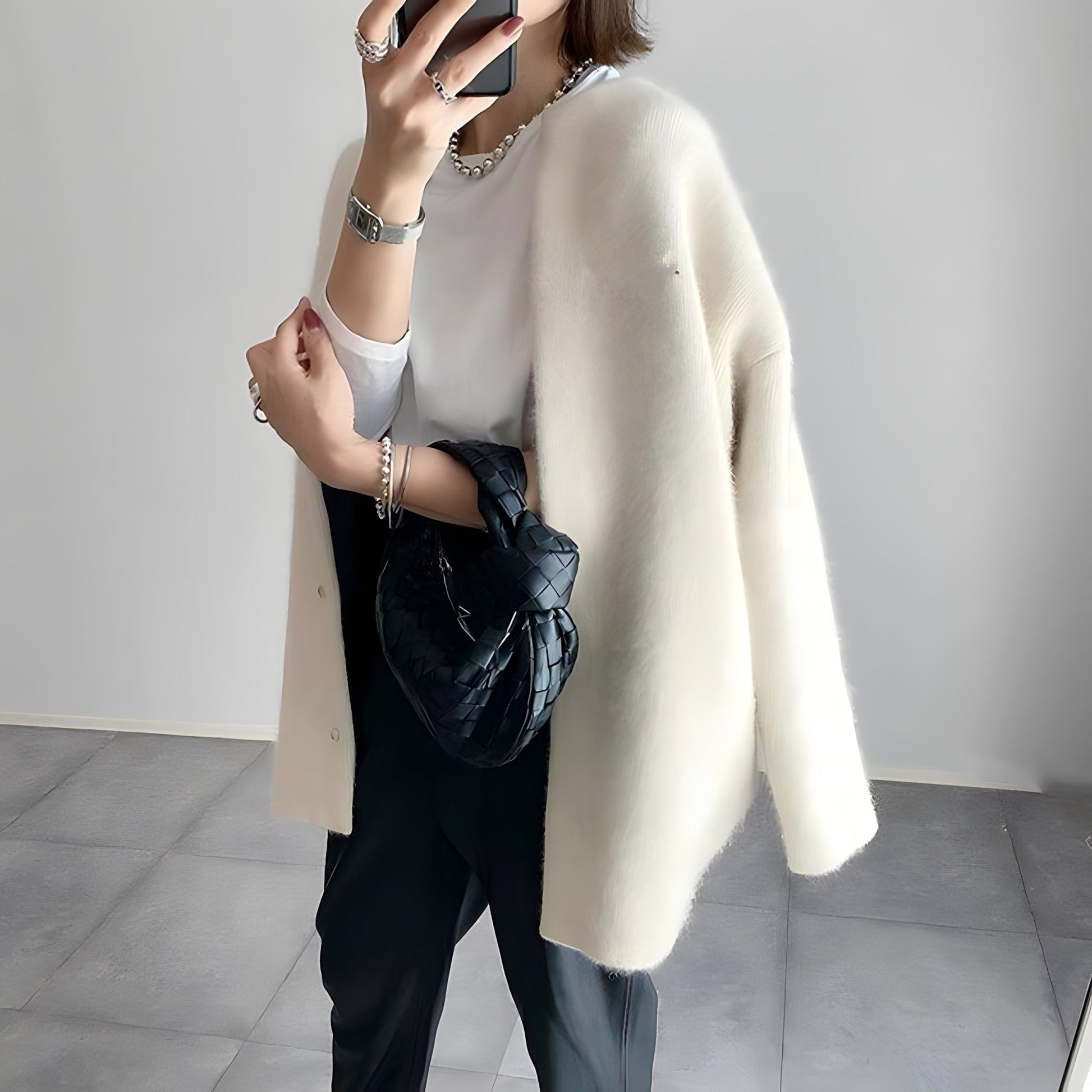 Mila - Strickjacke mit Knopfleiste - Livezo