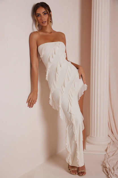 Nevali Maxi Dress - Romantik in jeder Rüsche.✨ - Livezo