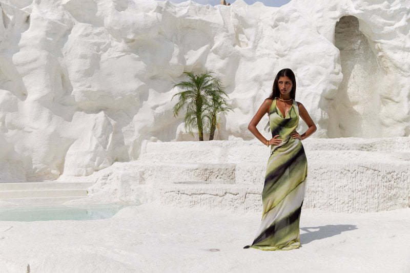 Olivgrünes ärmelloses Sommer - Maxikleid - Livezo