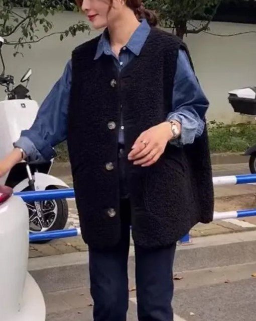 Olympia - Damen Fleece Weste mit V - Ausschnitt, Knöpfen und großen Seitentaschen - Livezo