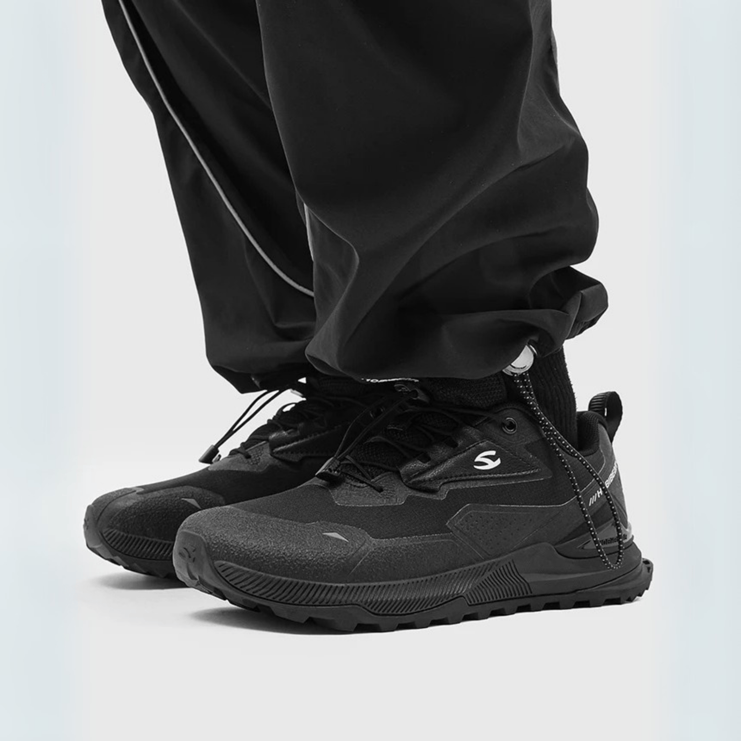 Outdoor Trail Running Shoes - Harren Cole