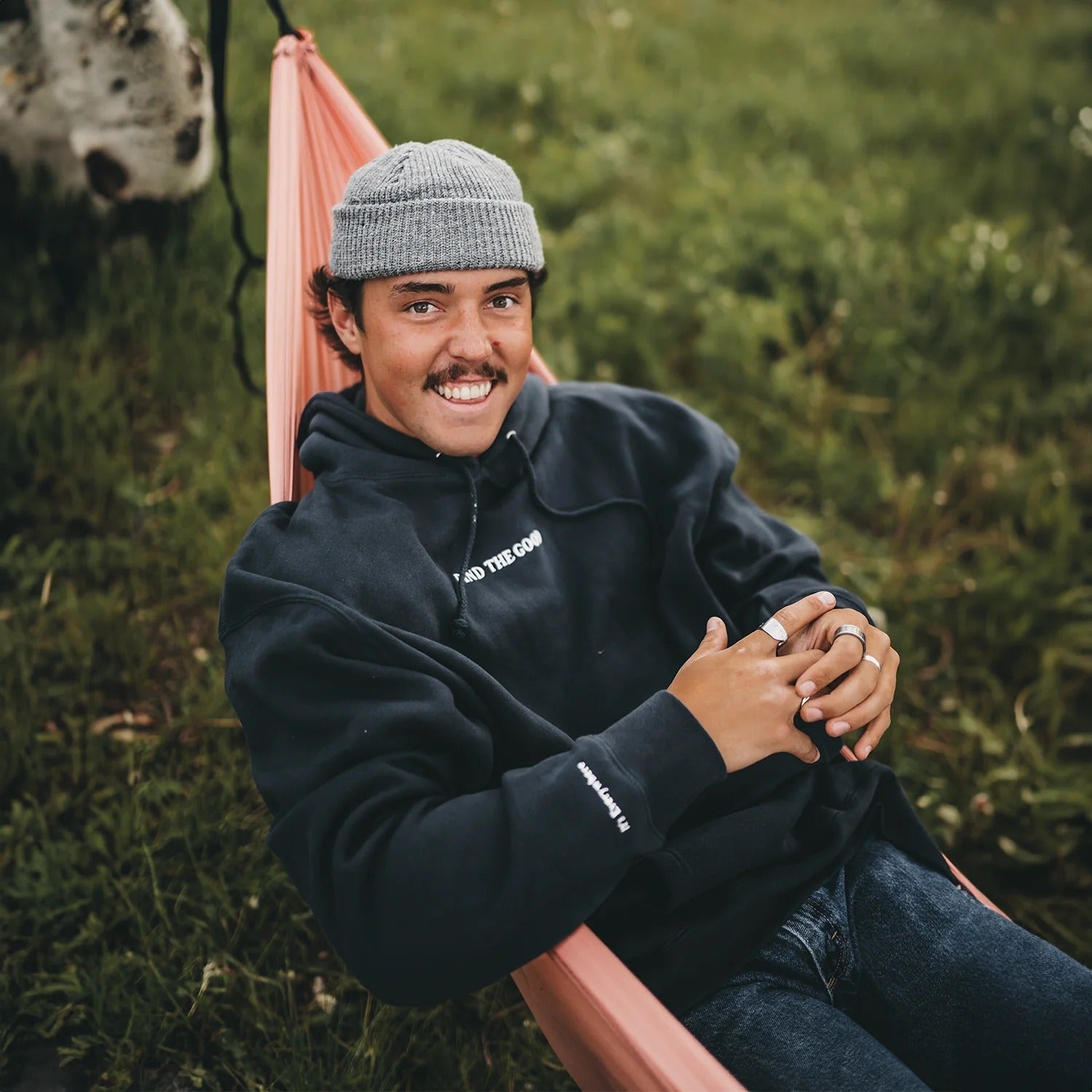 Premium Good Hood - Komfort trifft auf Zweck - Livezo