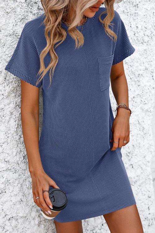 Ribbed Tee Dress - Streifen, Stretch und echter Stil - Livezo