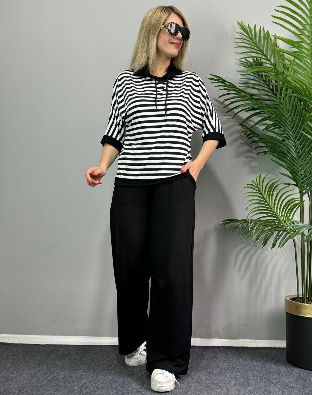 Schickes gestreiftes zweiteiliges Lounge - Set - Livezo