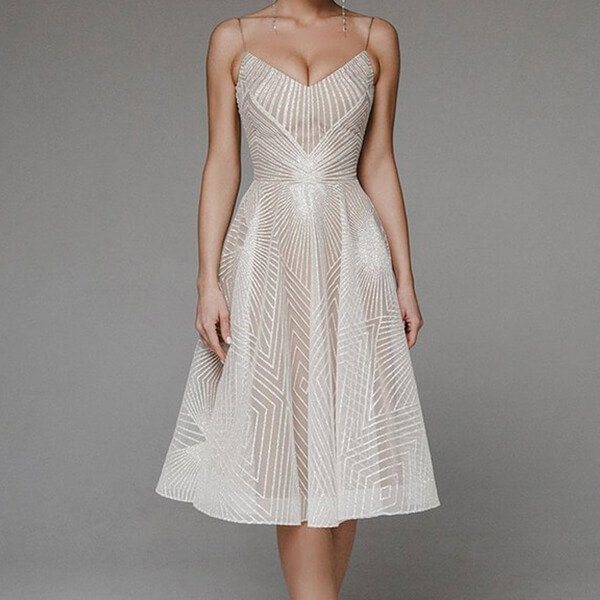 Seidiges Spaghettiträger - Nachthemd für elegante Abende - Livezo