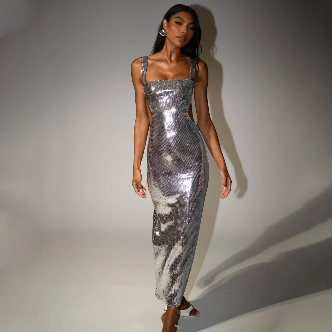 Shay Pailletten - Maxikleid mit Cut - Outs - Livezo