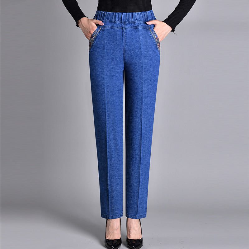 Damen-Jeans mit Seitentaschen und komplett elastischem Bund