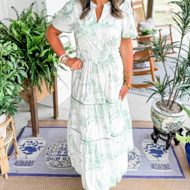 Damenkleid im ethnischen Stil mit Blumenmuster