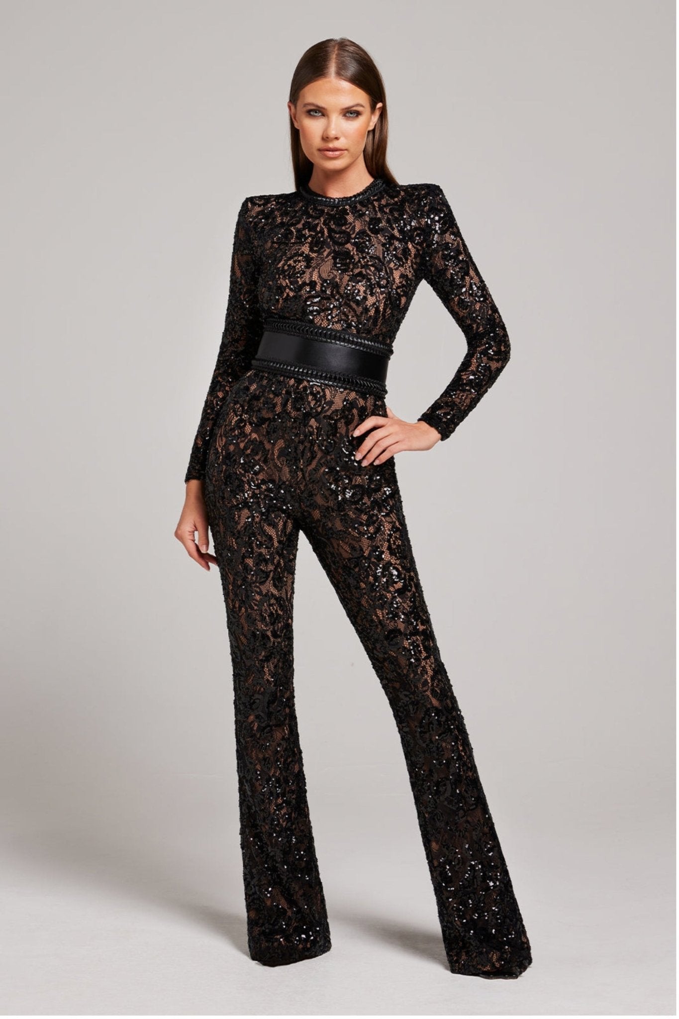Tonifa - Eleganter Spitzen Jumpsuit - Livezo