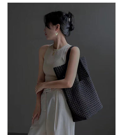 Übergroße handgewebte Ledertragetasche für den Alltagstil - Livezo