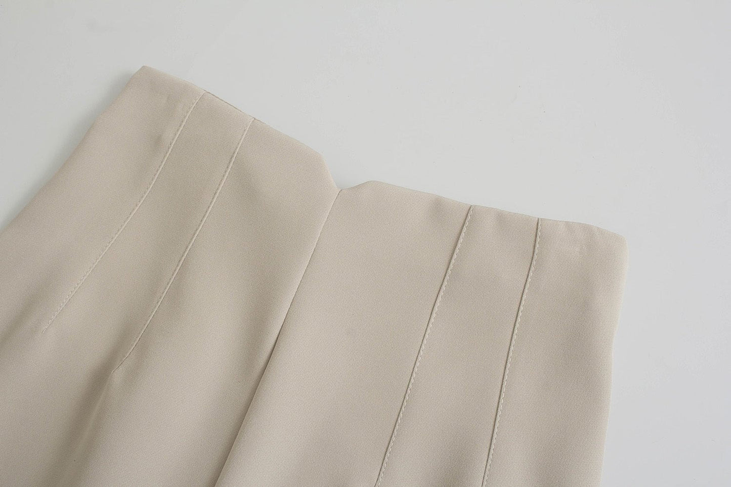 Ulrike - Elegante knitterfreie Hose für alle Gelegenheiten - Livezo