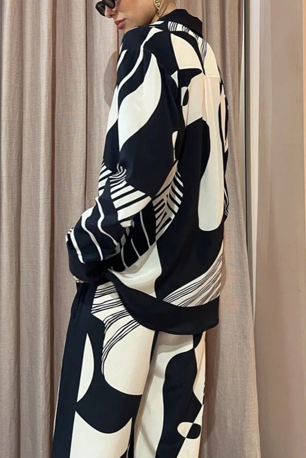 Weekend Escape bedruckte drapierte Bluse mit kontrastierender Einfassung - Livezo